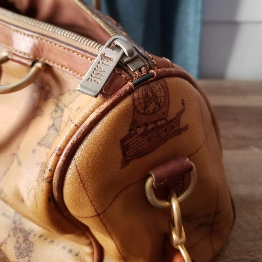 LV 47-000 Alveiro Martini Crossbody bag - Picture 2 of 16